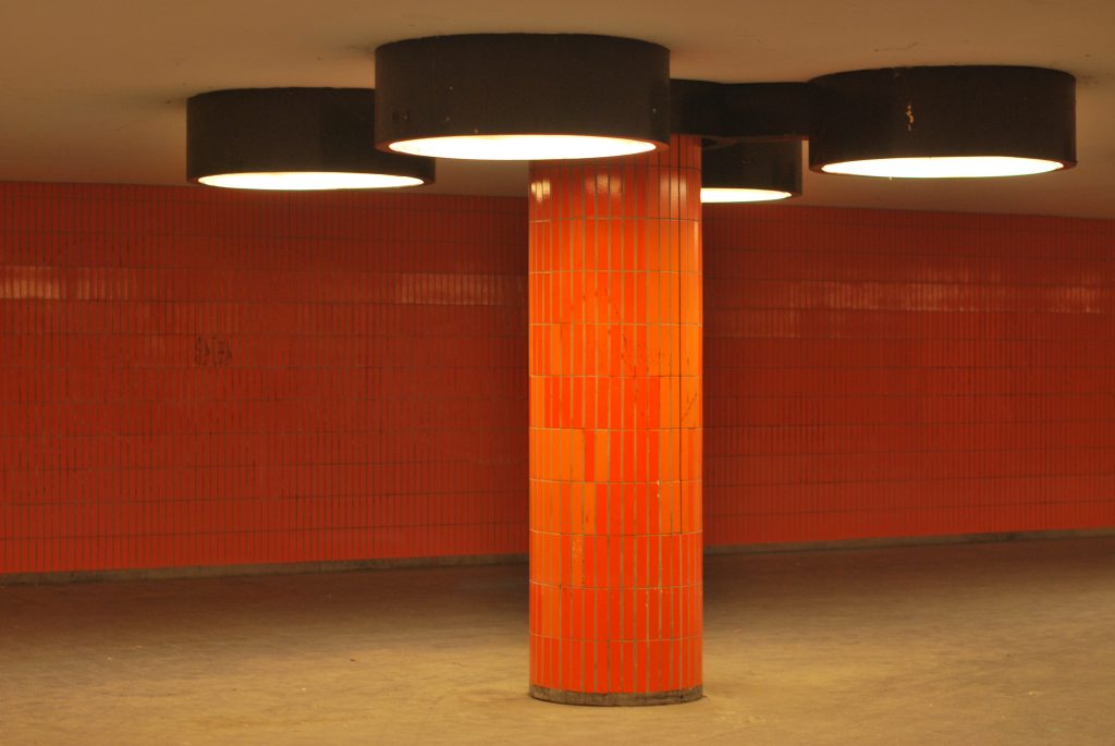 Orange pillar in the Berlin subway